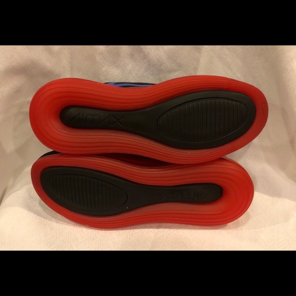 Nike Air Max 720 - Picture 6 of 7